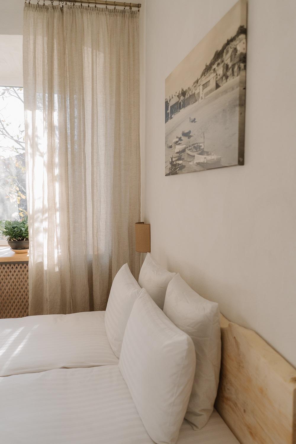 N O C T U R N E Apartment Camenița Exterior foto